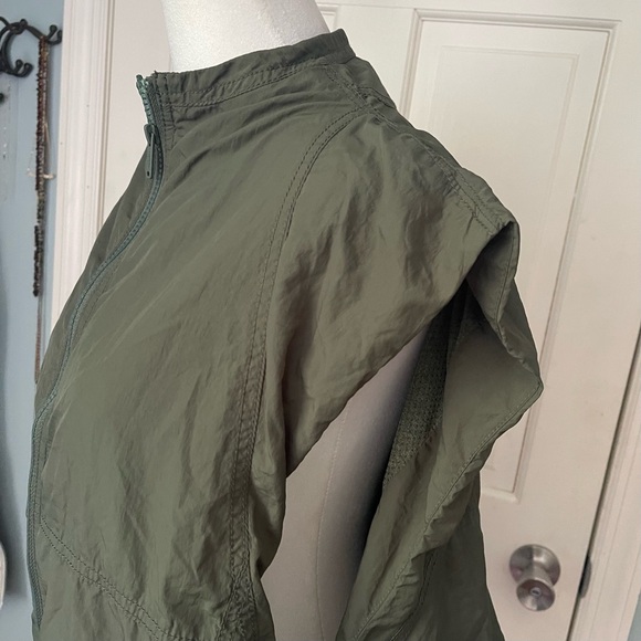 Free People Movement Packable Running Vest Army Size XS Cropped Athleisure - Picture 6 of 13